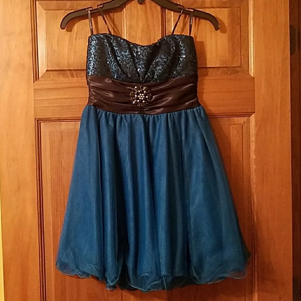 Speechless dress